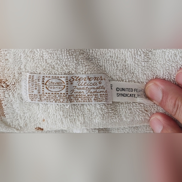 Vintage 1970s Peanuts Bath Towel Snoopy Charlie Brown USA Stevens Utica Schulz - Picture 5 of 5